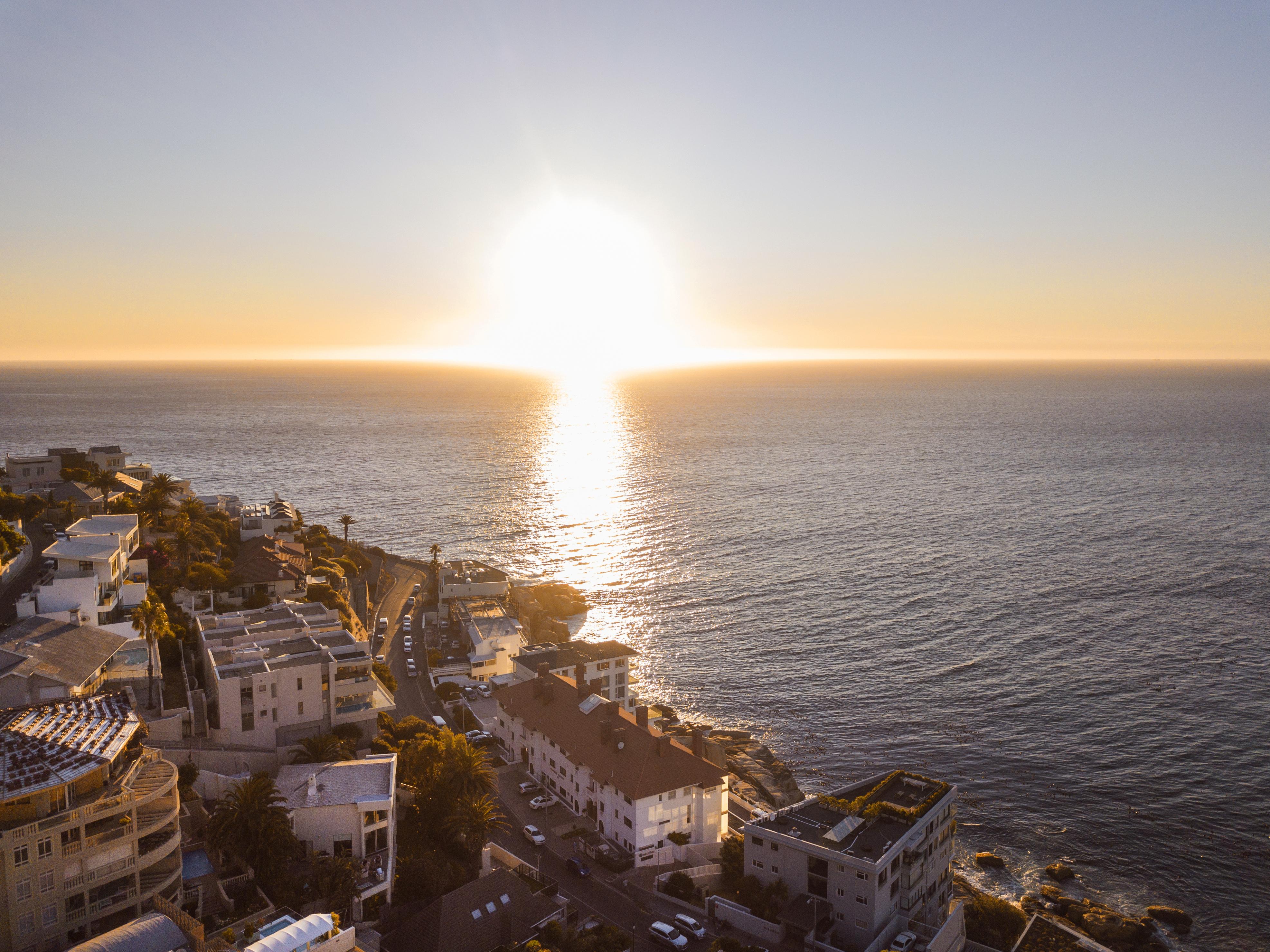 The Clarendon - Bantry Bay Hotel Cape Town Bagian luar foto