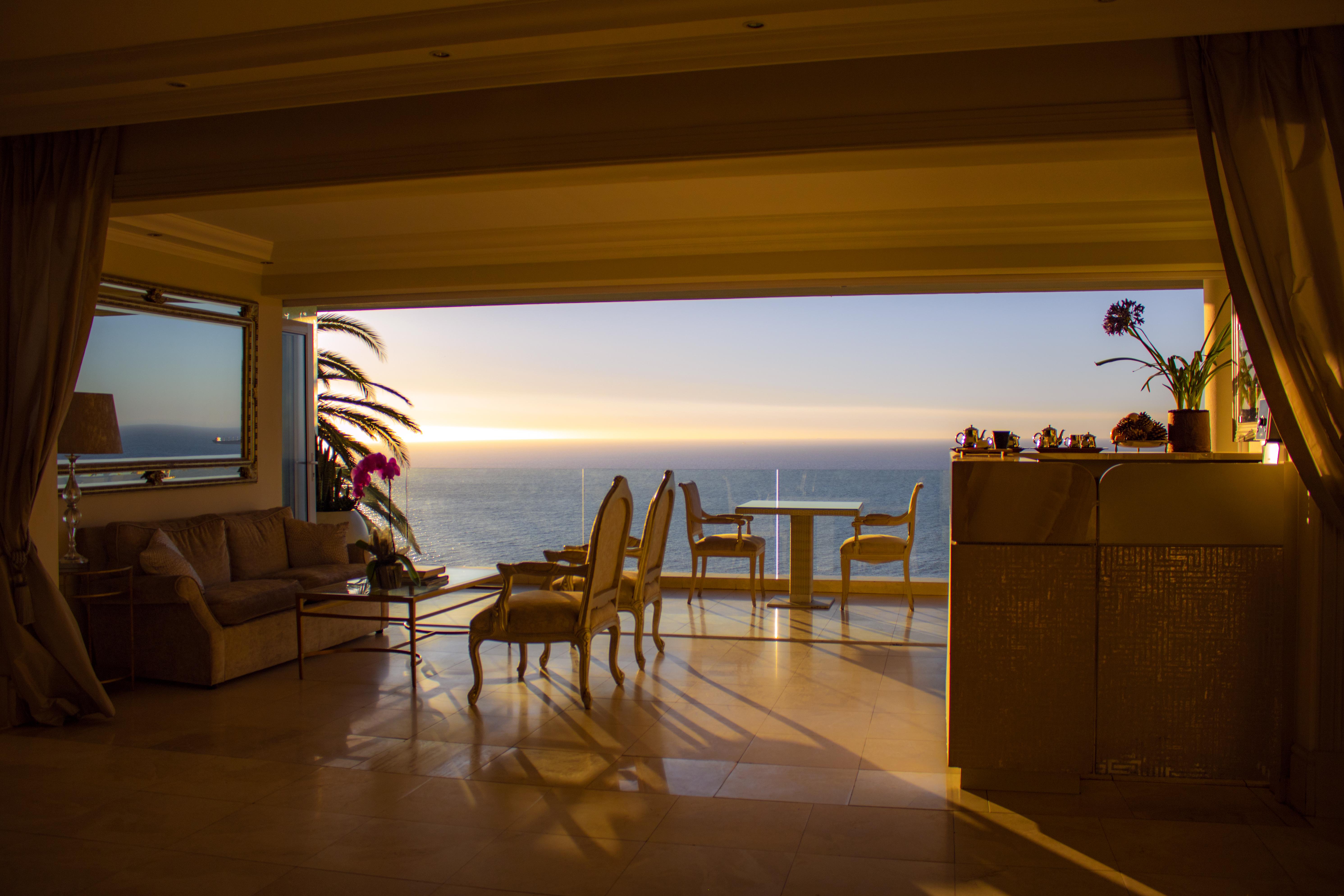 The Clarendon - Bantry Bay Hotel Cape Town Bagian luar foto